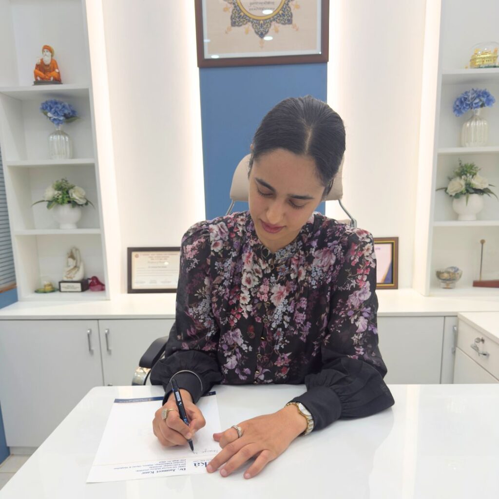Dr Jasmeet Kaur